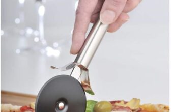 WMF Profi Plus Pizzaschneider (19,8 cm) für 12,99 Euro