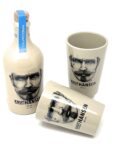 KNUT HANSEN Dry Gin (0,5l) mit 2 Keramik-Becher für 28,04€