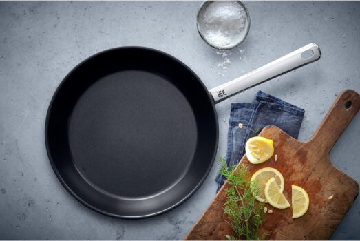 WMF Edelstahlpfanne (28 cm) für 58,99€