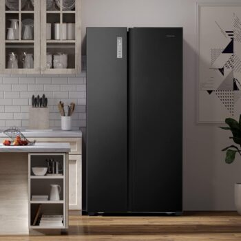 Hisense RS677N4BFD Side by Side Kühl-Gefrierkombination für 659€