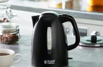 Russell Hobbs Wasserkocher (22591-70) für 19,99€