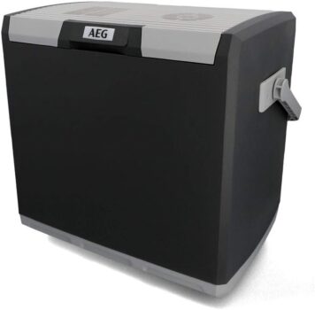 AEG Kühlbox KK 28 (28 Liter, 12/230 Volt) für 68,76 Euro