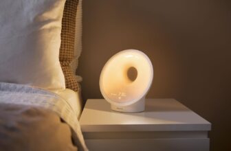 Philips Sleep & Wake-up Light (HF3651/01) für 149,99 Euro