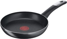 Tefal C38806 Hard Titanium Essential Bratpfanne (28 cm) für 15,99 Euro