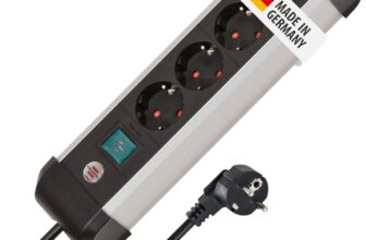 Brennenstuhl Premium-Alu-Line Steckdosenleiste (4-Fach) für 12,17 Euro