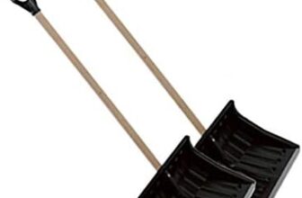 2er-Set Schneeschaufel / Schneeschieber mit Holzstiel für 18,40 Euro