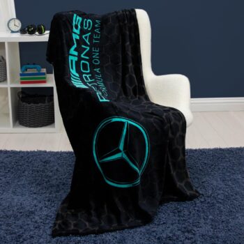 Character World Mercedes AMG Petronas Fleecedecke für 19,39 Euro