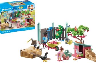 PLAYMOBIL myLife Kleine Hühnerfarm im Tiny House Garten (71510) für 16,54 Euro