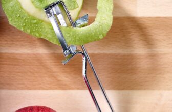 Westmark Universal-Sparschäler Famos für 3,99 Euro