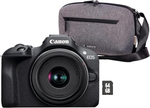 Canon EOS R100 Systemkamera mit RF-S 18-45mm Objektiv + Tasche für 459 Euro