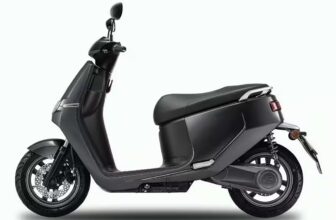 SAXXX E2R E-Motorroller (4000 W, 75 km/h) für 2.351,10 Euro