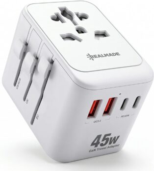 Universal-Reiseadapter mit 45W PD-Schnellladung für 6,99 Euro