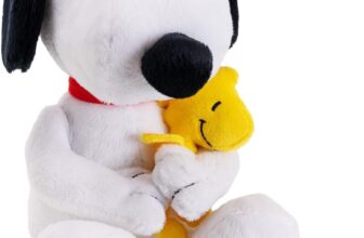 Simba Peanuts Snoopy Plüschtier (25 cm) für 11,99 Euro