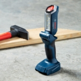 Bosch Professional GLI 18V-300 18V System Akku LED-Baustellenlampe für 38,25 Euro