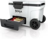 Ninja FrostVault Kühlbox (42L) für 165 Euro